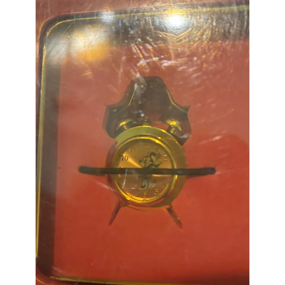 Disney Minnie Mouse Gold Tone Watch and Mini Metal Alarm Clock Gift Set MU0370